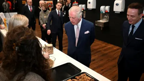 Reuters King visits Kellogg's site