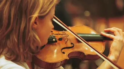 BBC A violinist