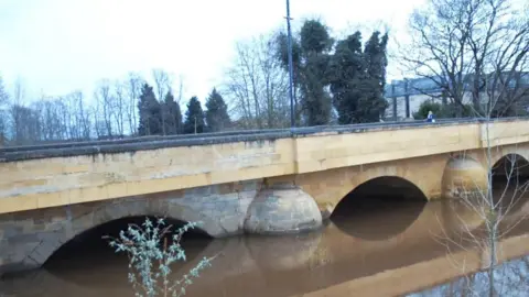 Tadcaster Bridge