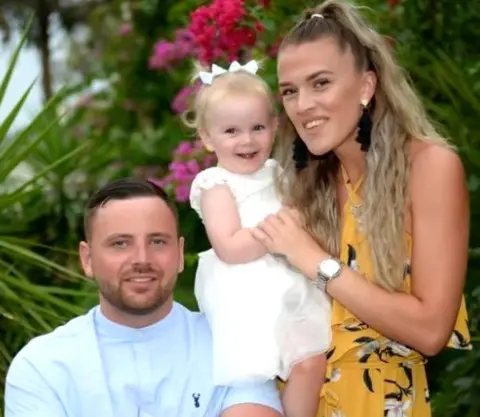 Police Scotland Robyn Knox with her parents Barry and Danielle