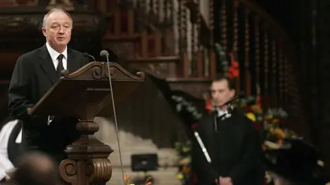 Getty Images Mayor of London Ken Livingstone gives a reading at a Special service at St Pauls in memory of the victims of the July Bombings on November 1, 2005 in London,