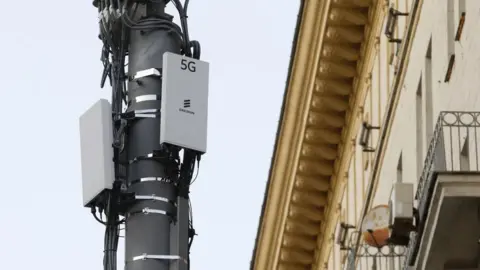 Getty Images A 5G transmitter