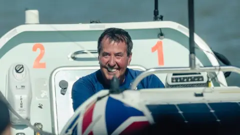 AtlanticRower.com Simon Howes