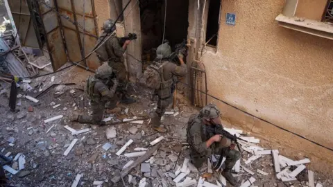 IDF IDF handout showing Givati Brigade soldiers in the Gaza Strip (18 January 2024)