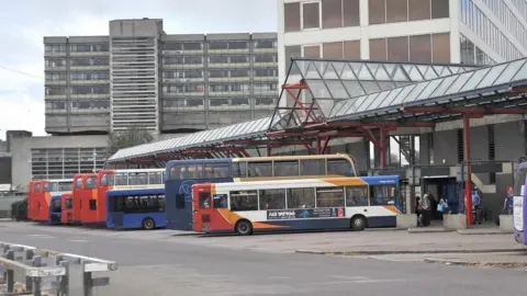 LDRS Swindon Bus Station
