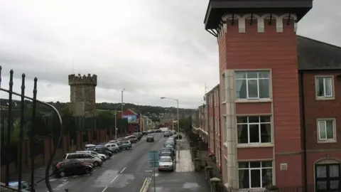 Geograph Alexander House