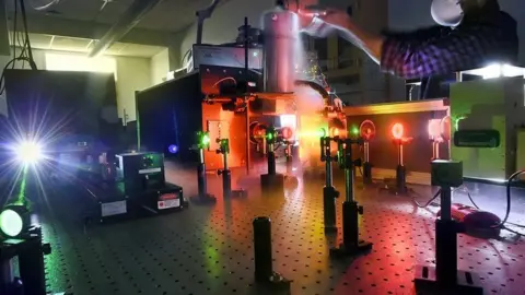 UNC College CHASE researchers will use advanced spectroscopic techniques to investigate the conversion of sunlight to storable liquid fuels.