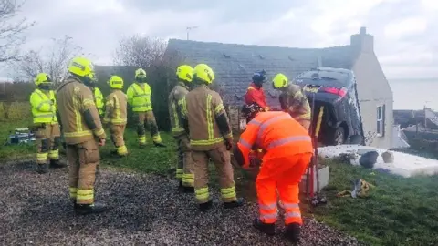 Bob Gray Fire brigade at scene