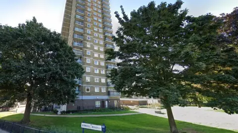 StreetView image of the block of flats on Jodrell Road