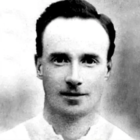 footballandthefirstworldwar.org Eddie Mosscrop