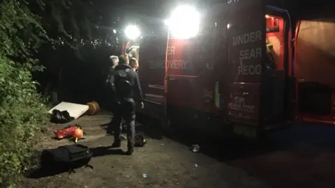 Specialist Group International Mercer's Lake divers