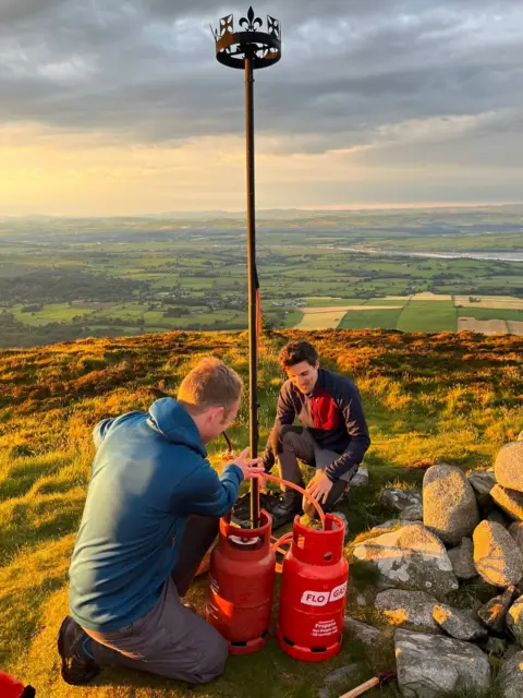 Daniel Pettersen Setting up beacon at Knockendoch Hill in Dumfries and Galloway