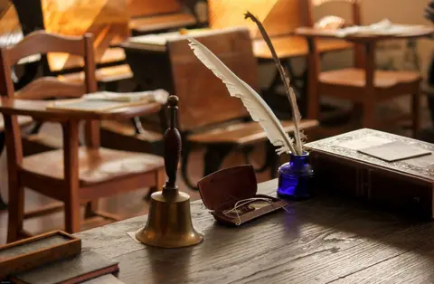 Doris Enders School desk