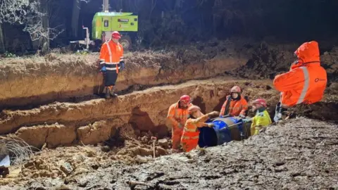 Risk of no water at Christmas remains in Hastings - 
                    1. Resim