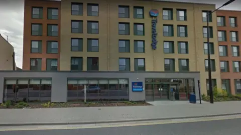 John Henry Travelodge, Lincoln