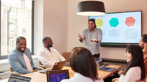 Multiverse Multiverse leaders