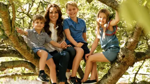 Kensington Palace  The Princess of Wales sat in a tree with her three children