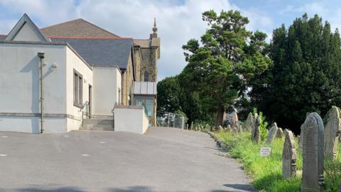 Swansea chapel sale prompts fear about graveyard access - BBC News