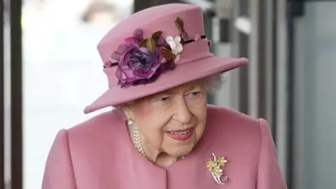 Reuters Queen Elizabeth (file pic)