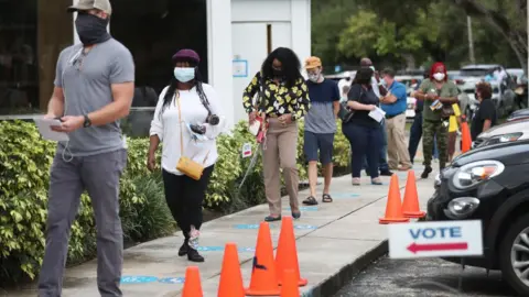 Joe Raedle Early voting in Florida