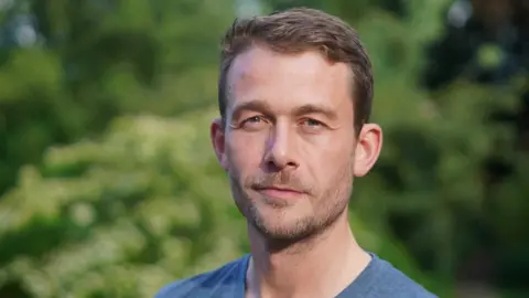 Andrew Gray Andrew Gray