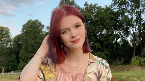 Bella Thorne en OnlyFans: la controversia entre las trabajadoras