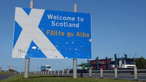 Getty Images welcome to Scotland sign