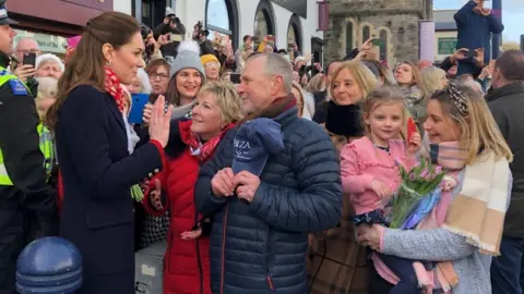 Claire Hayhurst/PA Wire The Duchess of Cambridge meets her old teachers