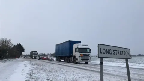 Snow Norfolk has Covid mass vaccination centre and schools closed