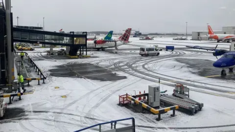 BBC Snow on runway