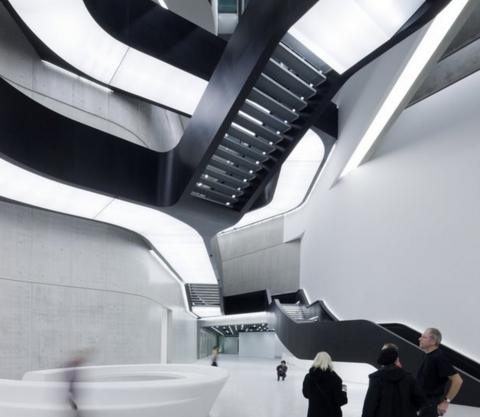 In Pictures: Zaha Hadid's award-winning designs - BBC News