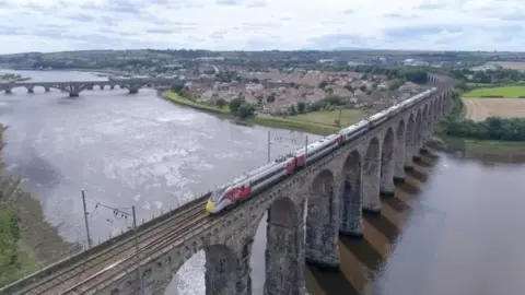 Hitachi Azuma train on Royal Border Bridge, Berwick