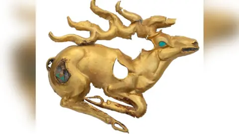 Fitzwilliam Museum Gold stag