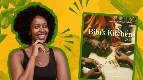 Khadija M Farah Hawa Hassan with cookbook