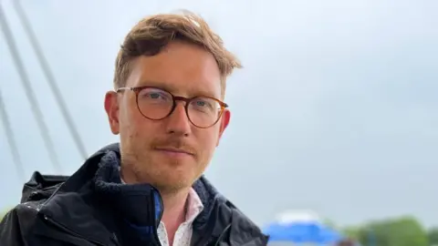 Emma Baugh/BBC Andrew MacDermott, acting chief executive, Nene Park Trust