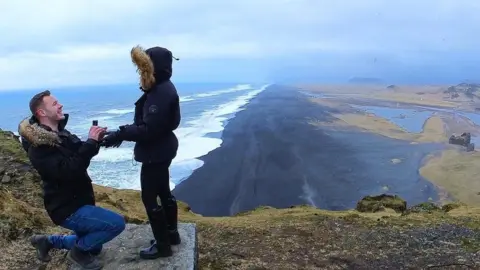 Adam Groves Adam Groves proposing to girlfriend in Iceland