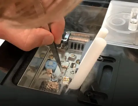 University of Glasgow Microscope