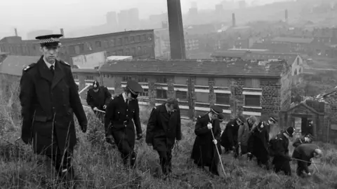 Alamy Police search following Wilma McCann murder