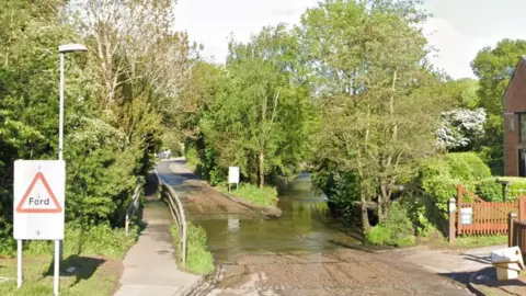 Google Rufford Ford