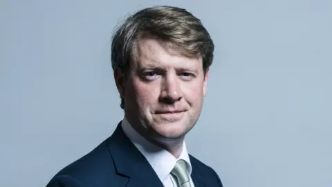 UK Parliament Chris Skidmore