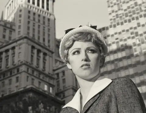 Courtesy of the artist & Metro Pictures, New York Untitled Film Still #21, 1978, by Cindy Sherman