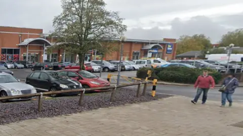 Google Reading Station Park