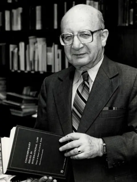 Harvard Law School Louis B Sohn