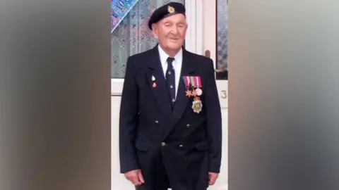 Bill Ripper Horace Hutley