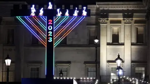 Toby Melville/Reuters Menorah in Trafalgar Square