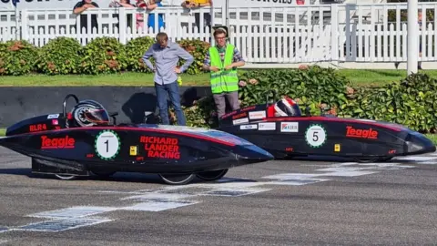 Richard Lander School Battery-powered cars