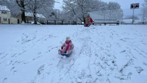 Dozens of Cambridgeshire schools closed due to snow