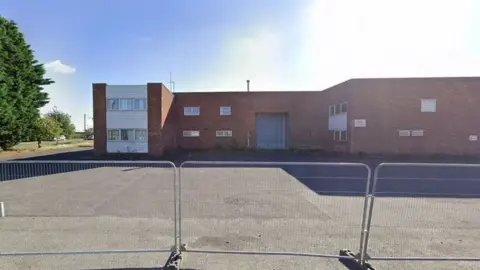 Google Unit in Baron Avenue, Earls Barton