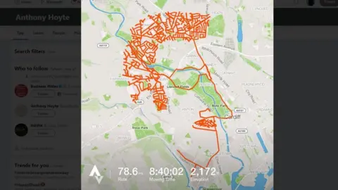 Mapbox | Strava | Anthony Hoyte Anthony Hoyte's routes show the shape of a face when added to Strava's map