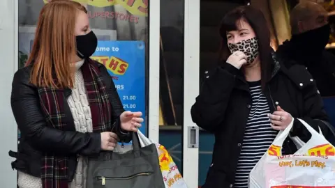 Getty Images shoppers